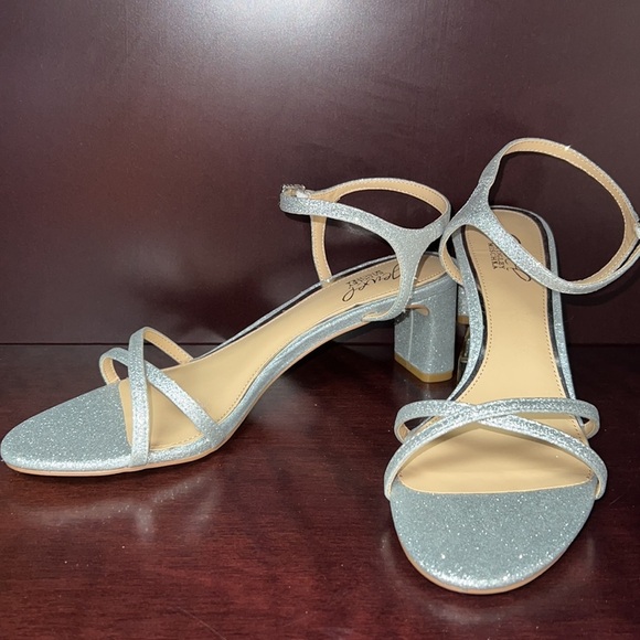 Jewel Badgley Mischka Omari Silver Glitter Party Wedding Formal Block Heel - Picture 2 of 15